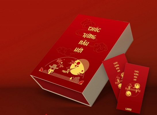Hộp quà tết Lạc Hồng trao gửi khát vọng về một tương lai tươi sáng được vươn mình bay xa